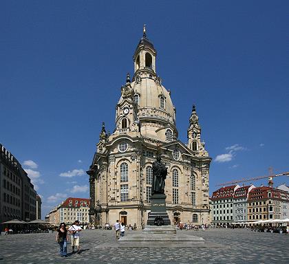 Vorpaltz mit Frauenkirche