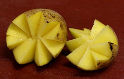 geschnitzte Kartoffeln