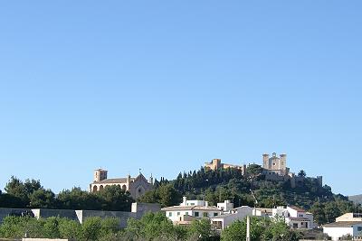 Burg und Kirche von Arta