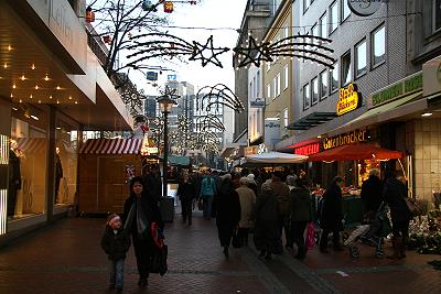 weihnachtliche Hochstrasse in Buer